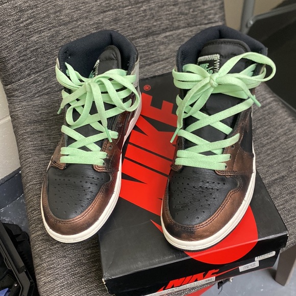 Air Jordan ones retro high OG‘s size 6 - Picture 3 of 10
